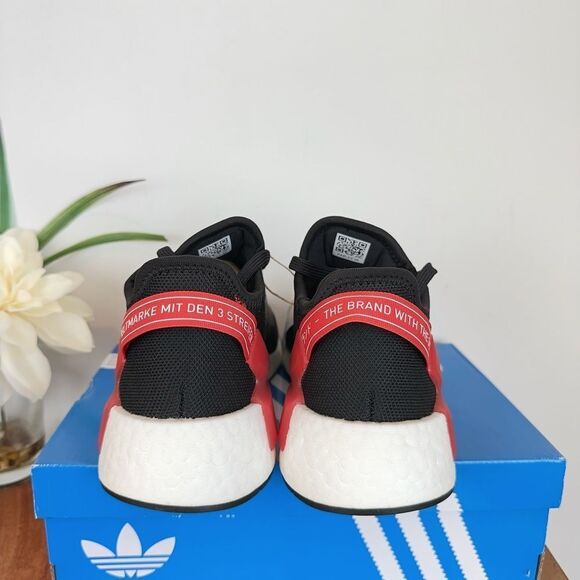 New Adidas NMD R1‎ V2 Junior Casual Sneakers Size US4/UK3.5/EU36 - Picture 5 of 7